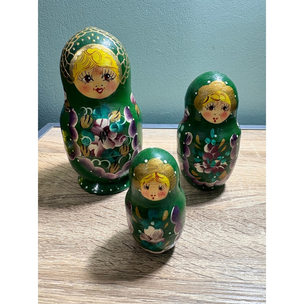 Vintage Russian Nesting Dolls Matryoshka Hand Painted Green Floral Wood Set of 3